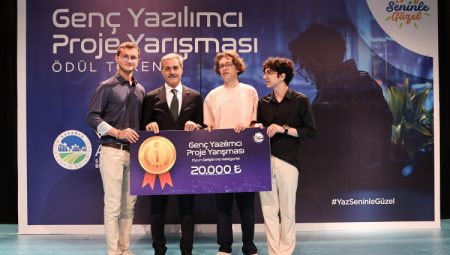 Sakarya'nın genç dahileri ödülleri kaptı
