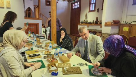 Gölcük'te geleneksel sanatlar yaşatılıyor