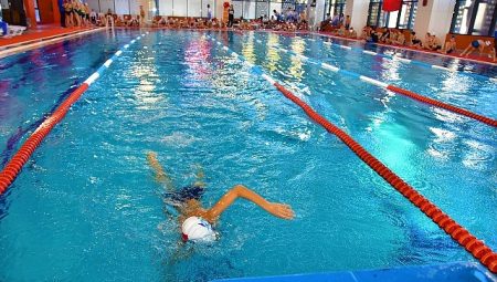 Aliağa’da Yaz Dönemi Yüzme Kursları Başlıyor