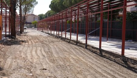 Ayvalık Belediyesi Altınova’da yol çalışmalarını bitirdi