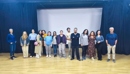 Ayvalık Belediye Tiyatrosu’na üç dalda ödül
