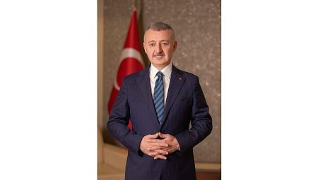 “Baba duası, sarsılmaz bir dağın yürekteki yankısıdır”