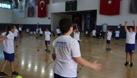Bakırköylü çocuklar yaz boyunca spora doyacak!