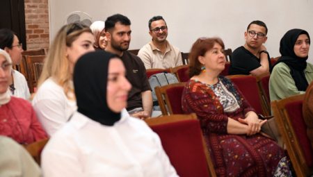 Bursa Osmangazi'de diksiyon atölyesinde yeni dönem başladı