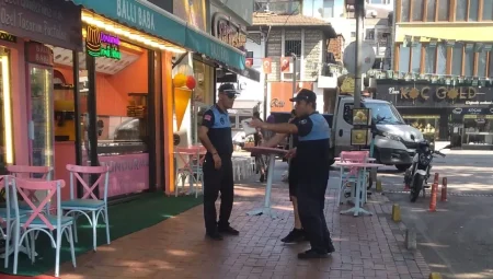 İzmit’te kaldırımlar yenileniyor – İGF HABER