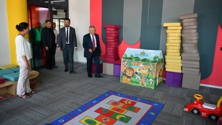 Kayseri Büyükşehir kütüphaneyi hizmete açtı