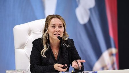Konak’ta çevre ve görüntü kirliliğine geçit yok