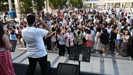 Mersin’de öğrencilere YKS öncesi moral etkinliği