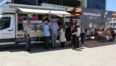 Muğla Büyükşehir’den Ferdi Zeyrek anısına lokma hayrı