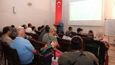 Osmangazi’de engelli bireyleri bilgilendiren toplantılar