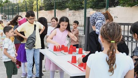 Osmangazi’de öğrenciler için Atölye Pazarı kuruldu