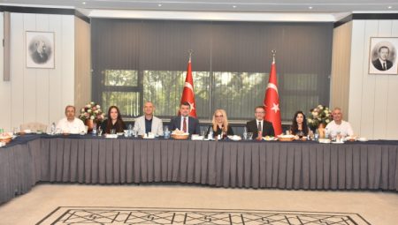 Ankara Üniversitesi'nden mezuniyet coşkusu