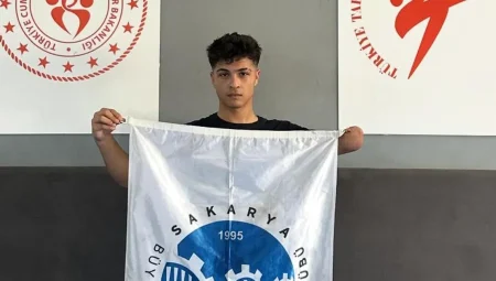 Sakaryalı tekvandocu Kerem Kıl’a ‘Milli Takım’ çağrısı