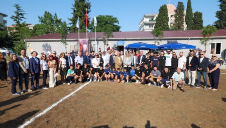 Türk futboluna yıldızlar yetiştiren yüce spor’un tesisi yenilendi