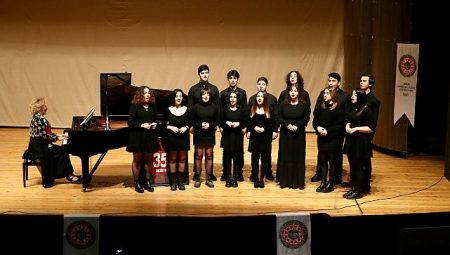 Ünlü piyanist Gülsin Onay, 20 Haziran’da Karşıyaka’da!