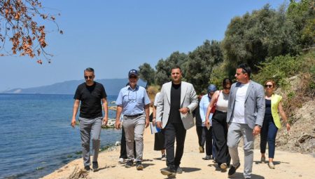 Bursa Gemlik’te yeni sahil yolu için altyapı hazırlığı