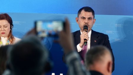 Roma'da Türkiye'nin deprem tecrübesini anlattı… Bakan Kurum: Ukrayna’nın yeniden inşasına hazırız