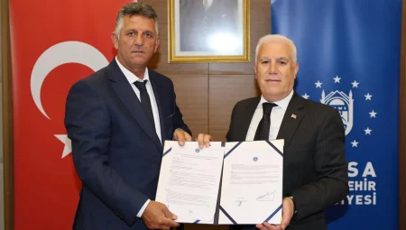 Bursalı üreticiye Büyükşehir’den ekipman desteği… Protokol imzalandı