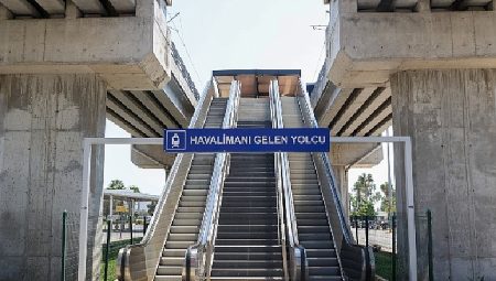 Büyükşehir Antalya’da havalimanı ulaşımını kolaylaştırıyor