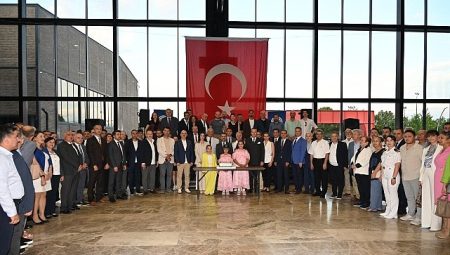 Büyükşehir’e anlamlı plaket