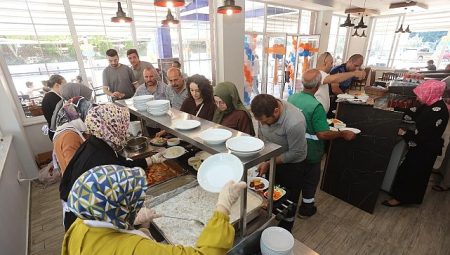 Can Sofrası Hizmete Başladı