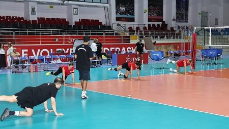 Nilüfer Belediyespor Eker Kadın Voleybol Takımı yeni sezon hazırlıklarına başladı