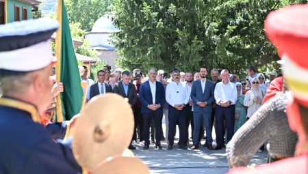 Bursa'da Sultan Çelebi Mehmed dualarla anıldı