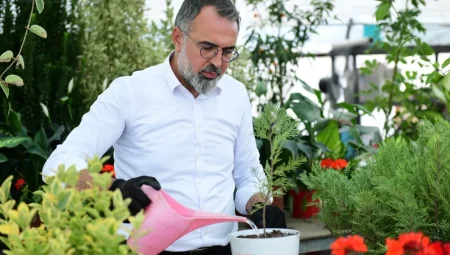 Bursa’nın Kestel ilçesi süs bitkilerini Sakarya’da görücüye çıkaracak