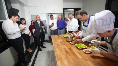 Konya iş dünyasından DOSD Meram’a destek ziyareti
