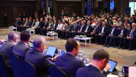 Sakarya yerel yönetimler zirvesine ev sahipliği yaptı