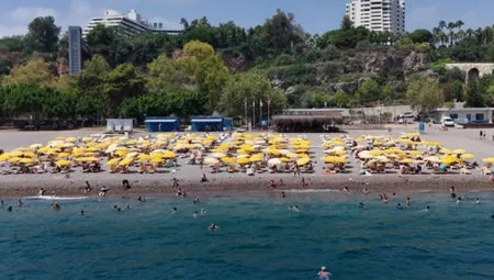 Antalyalılardan Büyükşehir plajlarına tam not