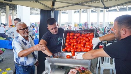 Ayvalık’ta Salça Zamanı Başladı
