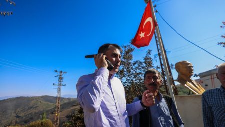 Yanan köy evlerinin inşaası başlıyor… İzmir ve Bilecik'te 350 köy evi yapılacak