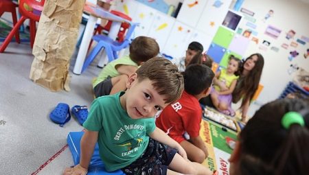 Başkan Denizli, Yuvamız Çeşme Reisdere’yi ziyaret etti
