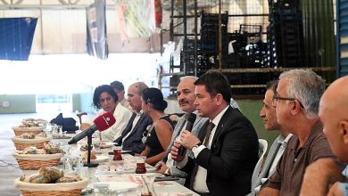 Başkan Erkan Aydın, Dikkaldırım’da vatandaşla buluştu