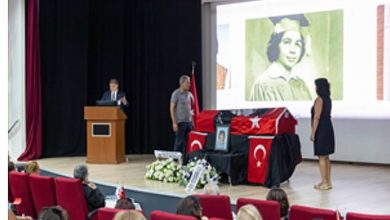 Başkan Tugay’dan hocası Emel Tümbay’a duygusal veda