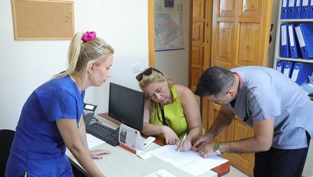 Bayraklı’da 8 bin 379 sokak hayvanı tedavi edildi