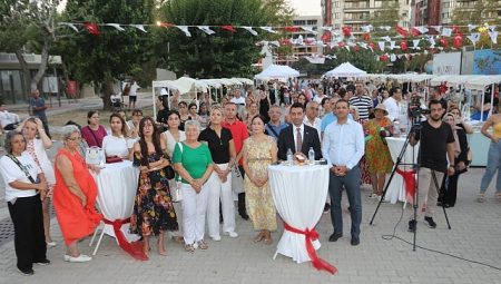 Bayraklı’da “Kadın Emeği ve Dayanışma Günleri” başladı