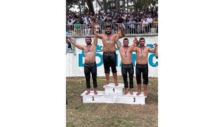 Belediye güreşçisi Balcı ikinci oldu