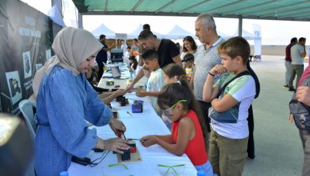Gökyüzü tutkunları Bursa Karacabey’de buluştu
