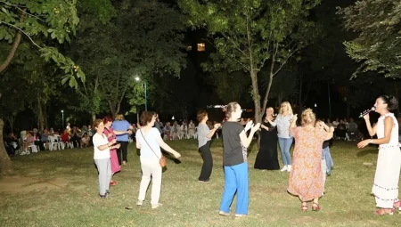Bursa Nilüfer Ataevler’de renkli gece