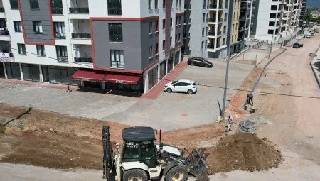 Bursa Yıldırım’da hizmet hız kesmiyor