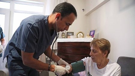 Çankaya Belediyesi’nin Evde Bakım Hizmetleri Sürüyor