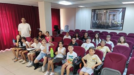Çiğli Belediyesi Gençlik Tiyatrosu yeni sezon için çalışmalara başladı