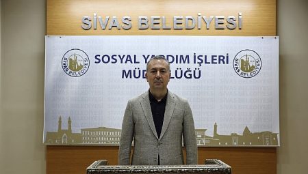 Dar gelirli ailelerin öğrencilerine nakit kırtasiye desteği