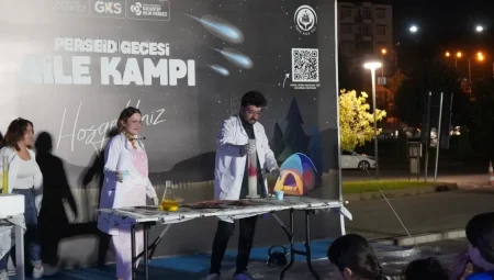 Gaziantep’te aileler Perseid Gecesi’nde bilimle buluştu