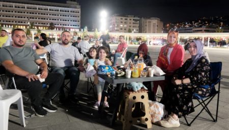 Yeşilçam klasiği Kocaeli akşamına renk kattı