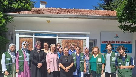 Halı Kilim Dokuma Atölyesi’nde Yeşilay Dernek Üyelerini Ağırladık