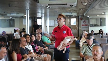 İBB’den vapur hatlarında ve Adalar’da ilk yardım seferberliği