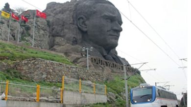 İZBAN’daki grev nedeniyle ulaşım hatlarında düzenleme
